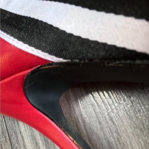 STEVE MADDEN KNOCK BOOTIES red stripe heels boots 6.5 marks on bottom see pics - Picture 15 of 16